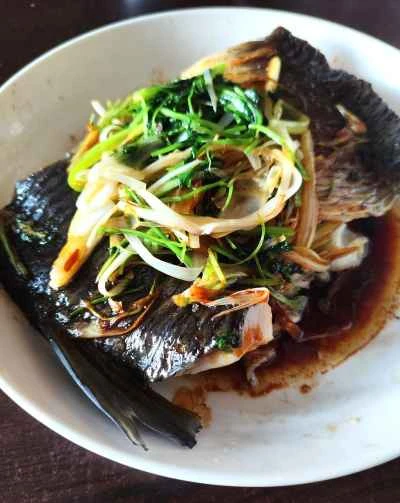 蒸しソウギョの腹身のレシピ手順：8