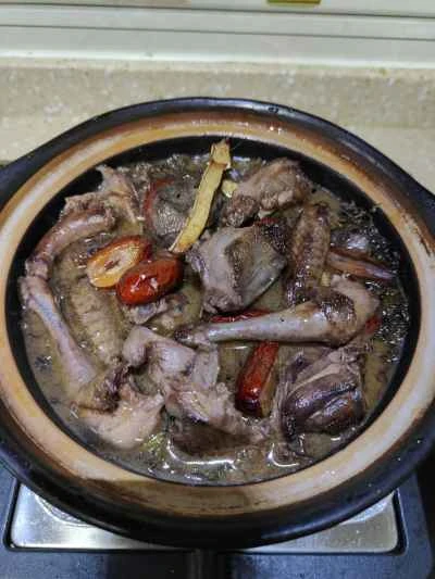 ヨモギと鳩のスープの作り方：11