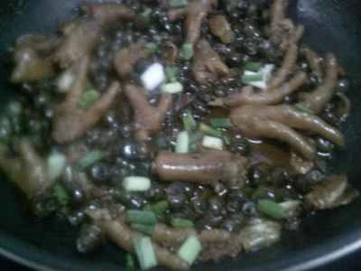 カタツムリと鶏足の炒め物の作り方：15