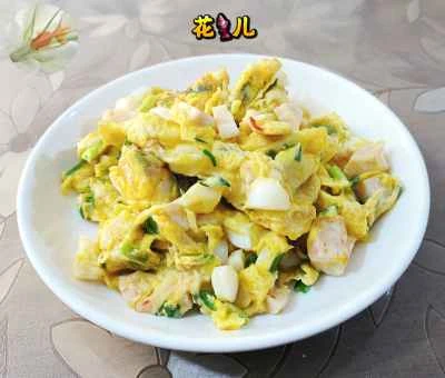 ロブスター風味のボール、タラソーセージ、スクランブルエッグのレシピ