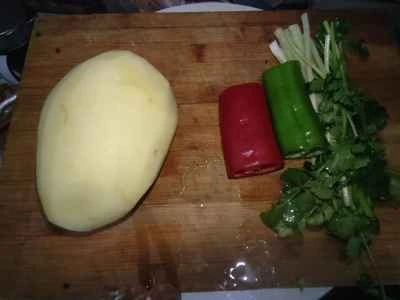 ホット＆サワーシュレッドポテトの作り方：1