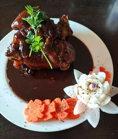 豚すね肉の赤ワイン煮込みの作り方：8