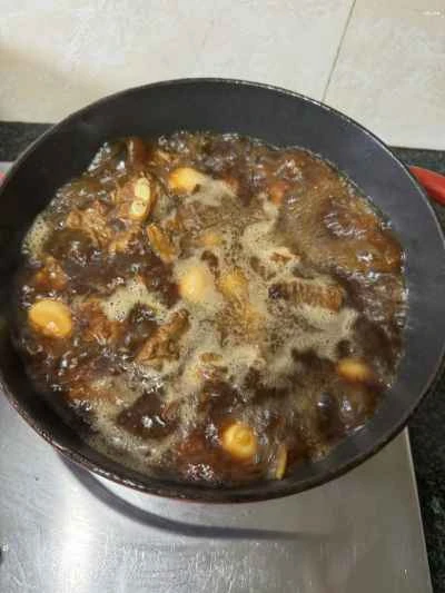 ウズラの卵入り豚スペアリブの煮込みの作り方：10