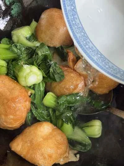 上海白菜と揚げグルテン炒めの作り方：7