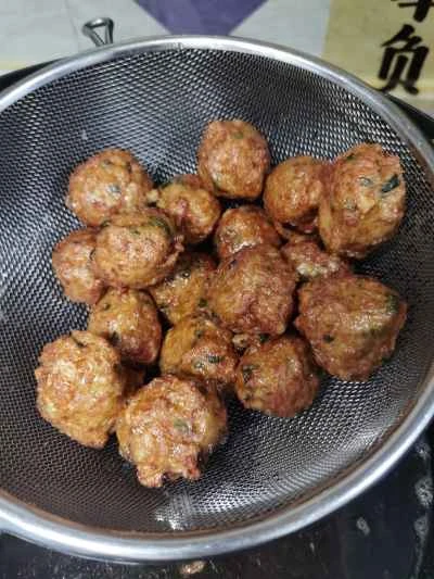 揚げミートボールの作り方：6