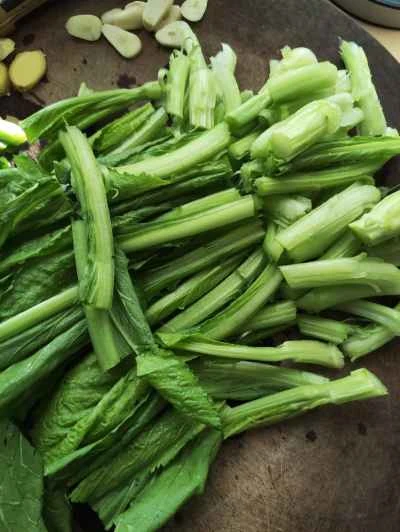 春野菜入り豚肉の煮込みの作り方：1