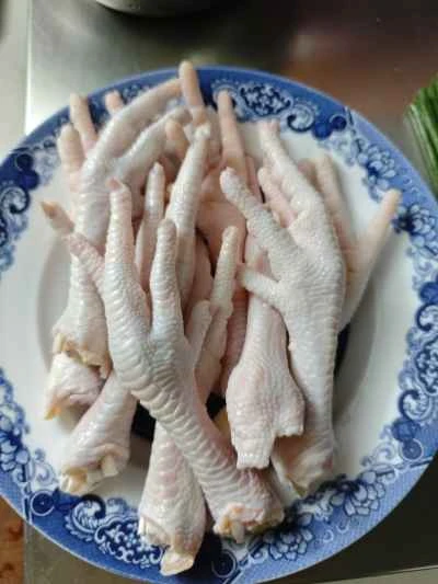 韓国風鶏足のレシピ手順：1