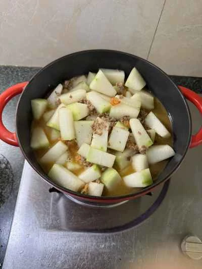 ひき肉と干しエビ入り冬瓜の煮込みの作り方：11