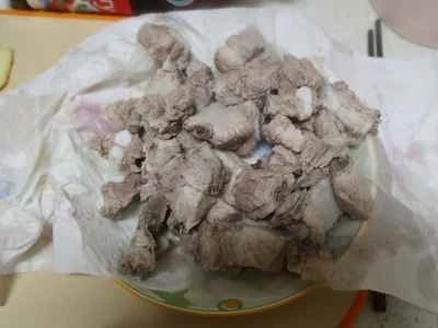 クランベリージュースで煮込んだ豚スペアリブの作り方：4