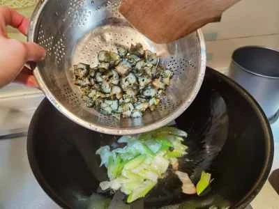 ナマコとネギの炒め物の作り方：9