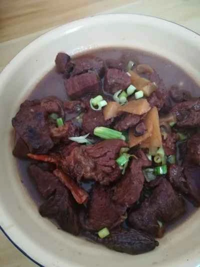 牛肉の煮込みレシピ