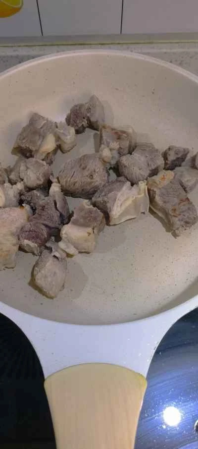 トマト煮込み牛ブリスケットの作り方：1