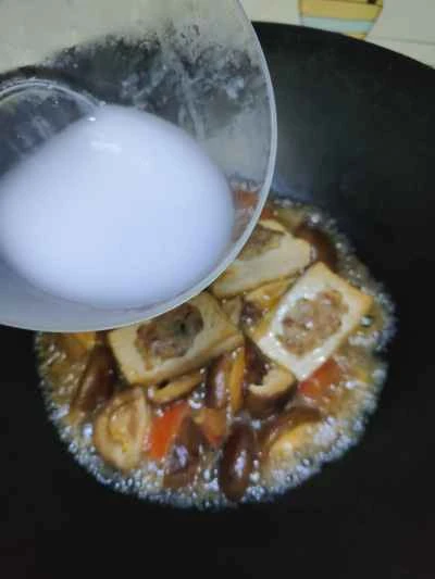 キノコの煮込みと豆腐の詰め物の作り方：10