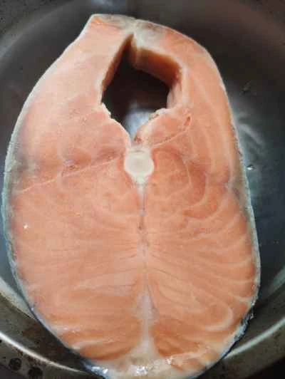 ブラックペッパーサーモンのレシピ手順：1