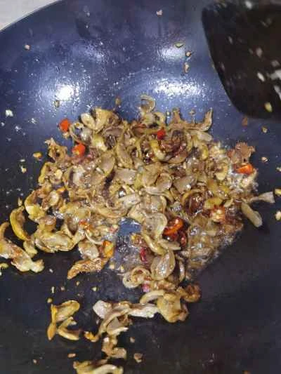 鶏砂肝とインゲンのピクルスのスパイシー炒めの作り方：6