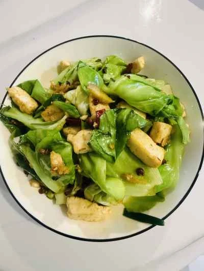 揚げ豆腐とキャベツ炒めのレシピ