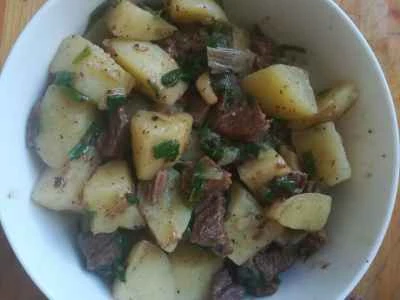 牛肉とジャガイモの煮込みの作り方：7