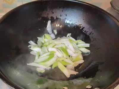 ナマコとネギの炒め物の作り方：8