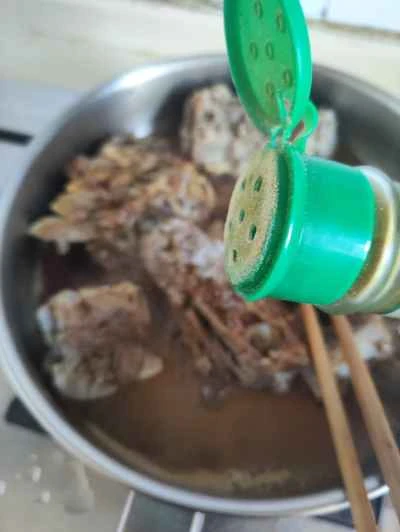 ラムの背骨の煮込みレシピ手順：7