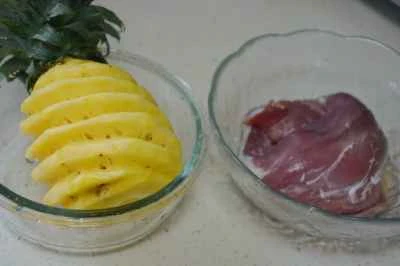 パイナップル入り酢豚の作り方：1