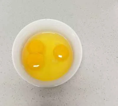 卵とヘチマの炒め物の作り方：2