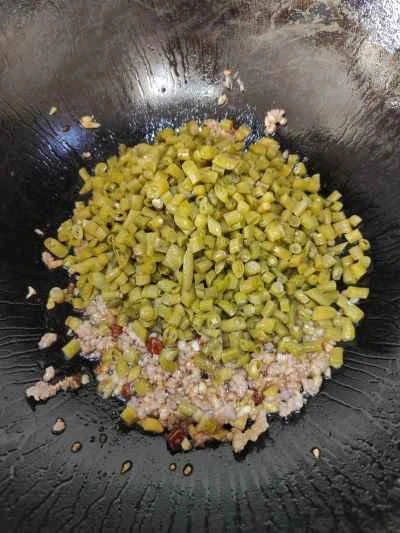 ひき肉とインゲンの漬物を作る手順：8