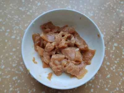 豚肉と生姜の炒め物の作り方：1