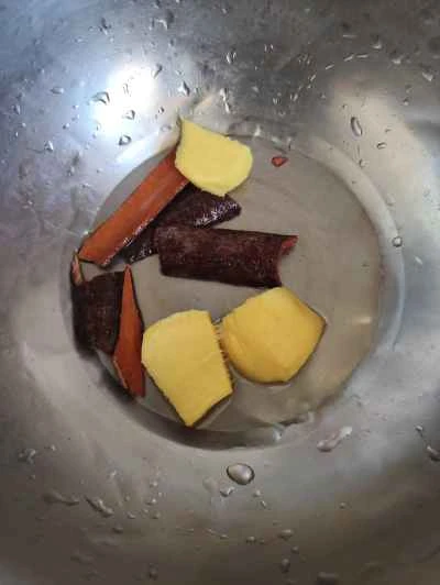 豚バラ肉の煮込みの作り方：1