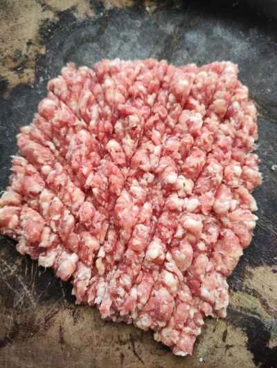 蒸し豚肉ミートボールのレシピ手順：1