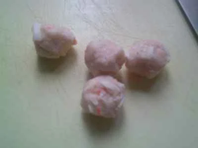 ロブスターテールボール、レタス、豆腐の炒め物を作る手順：4