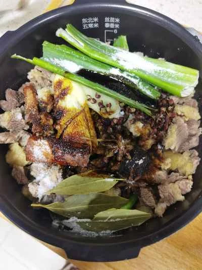 牛肉の角切り煮込みの作り方：5