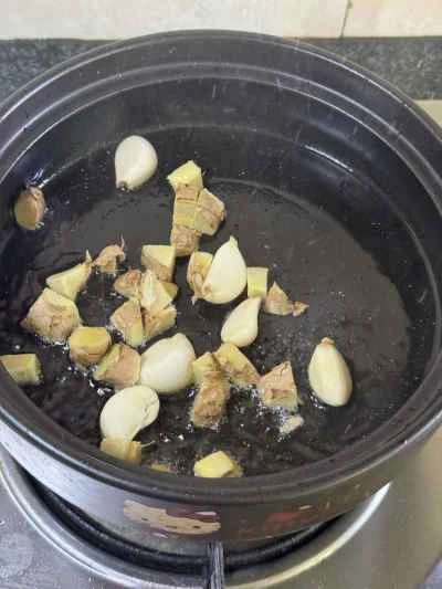 土鍋でハタの煮込みを作る手順：8