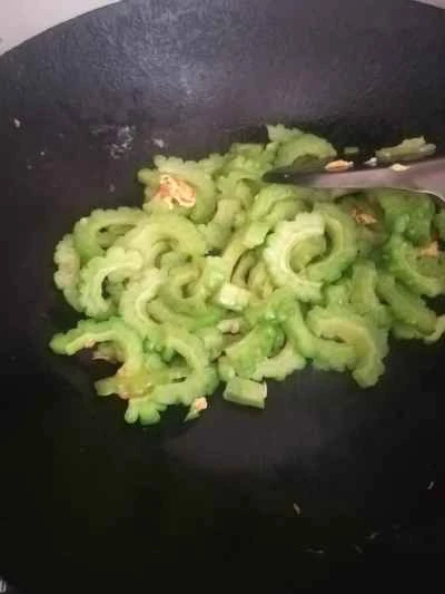 ゴーヤと卵の炒め物の作り方：8