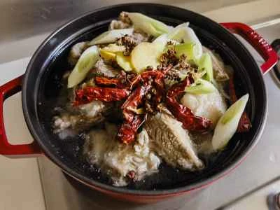 牛スペアリブの透明煮込みの作り方：4