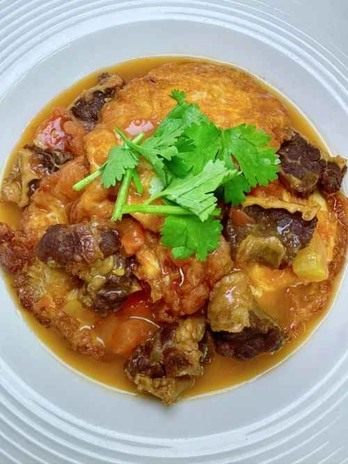 トマトと卵入り牛ブリスケットの煮込みのレシピ