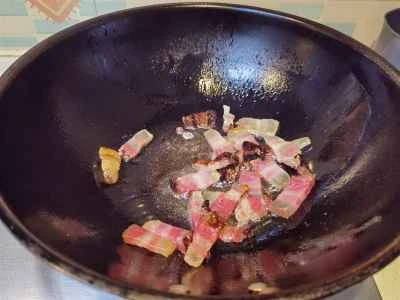 レンコンと豚肉の塩漬け炒めの作り方：4