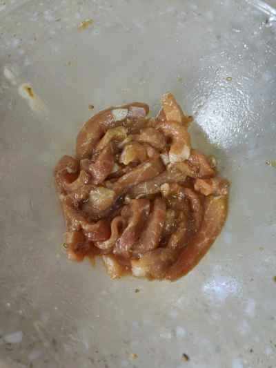 ニラ炒め麺の作り方：5