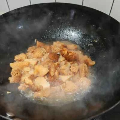 モンキーヘッドマッシュルーム炒めの作り方：3