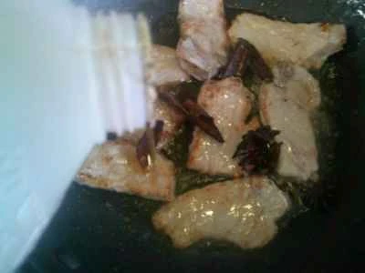 豆腐の結び目と煮込んだポークチョップの作り方：5