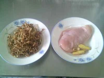 鶏胸肉と千切りキャベツの炒め物の作り方：1