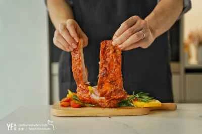 パッションフルーツとパイナップルのローストポークリブの作り方：8