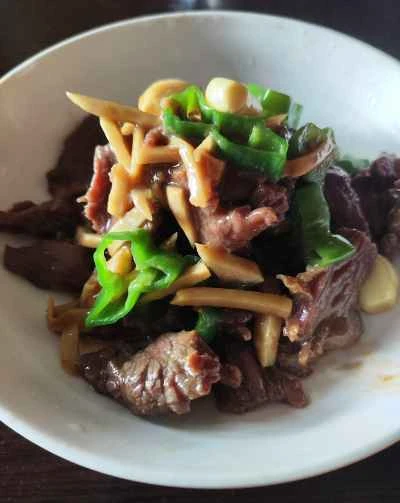 牛肉と唐辛子の炒め物のレシピ