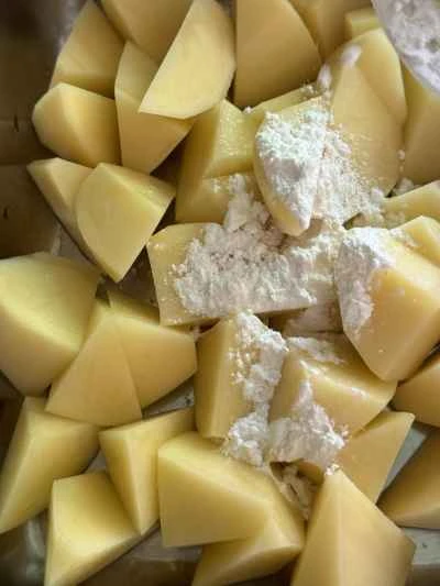 ポテトと黒胡椒のビーフリブの作り方：3