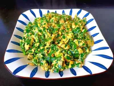 刻んだチャイブ入り卵炒めのレシピ