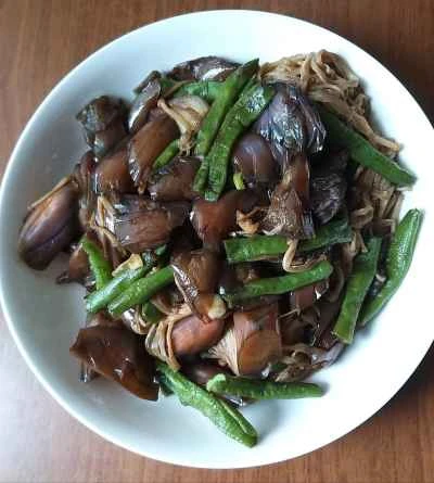 ナスとエノキ茸の作り方：3