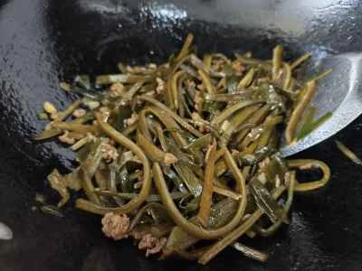 昆布で煮込んだひき肉の作り方：4