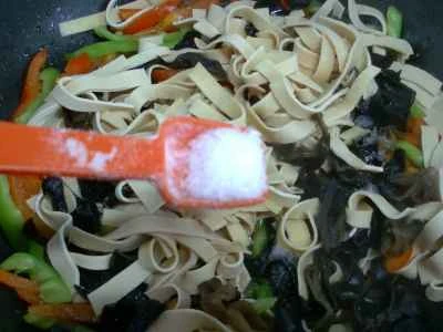 豆腐皮と野菜炒めの作り方：9