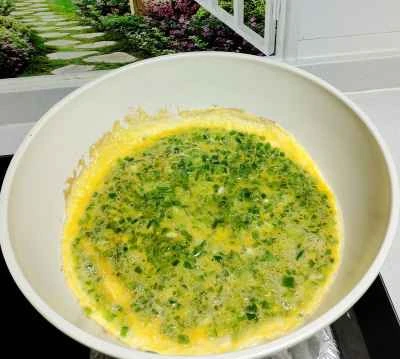 ピーマンオムレツの作り方：3