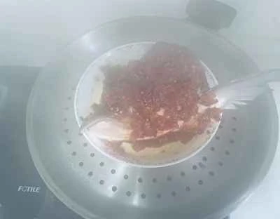 刻んだ唐辛子入り蒸し魚の頭の作り方:4