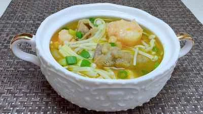 牛肉とエビのペーストを使った酸っぱいスープの作り方：15